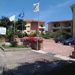 Quaint I Mirti Bianchi N6978